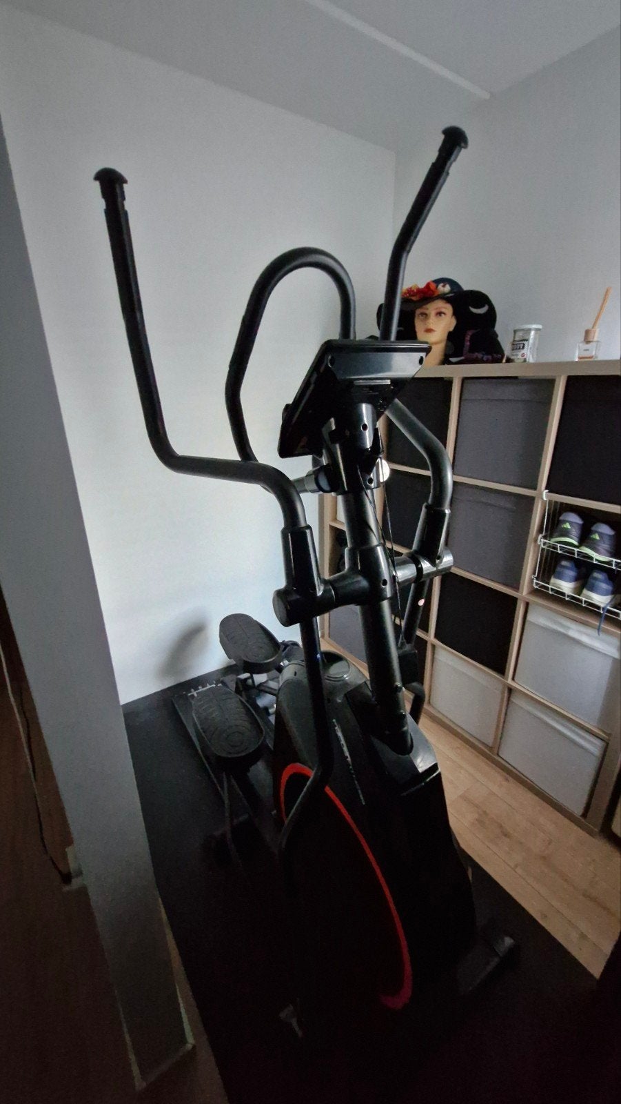 Focus Fitness Fox 4 Crosstrainer - Zo goed als nieuw, Ophalen, Benen, Zo goed als nieuw, Crosstrainer