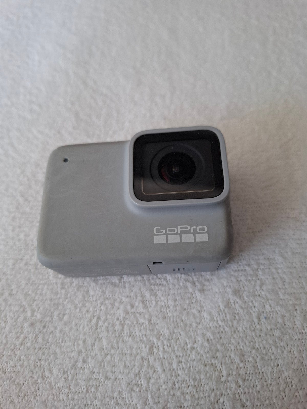 GoPro Hero 7 White met harnas en onderwaterbehuizing, Ophalen of Verzenden, Gebruikt, GoPro