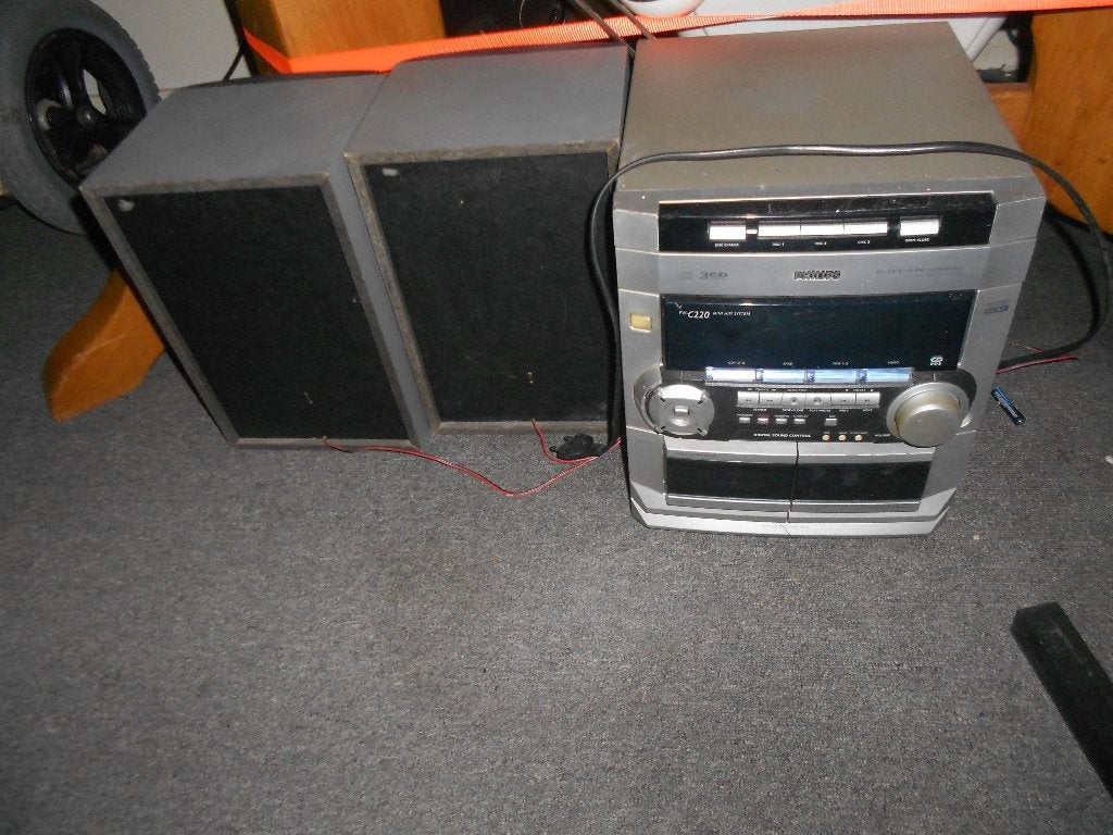stereo installatie GRATIS te af te halen, Gebruikt, Tuner of Radio, Draagbaar, Ophalen