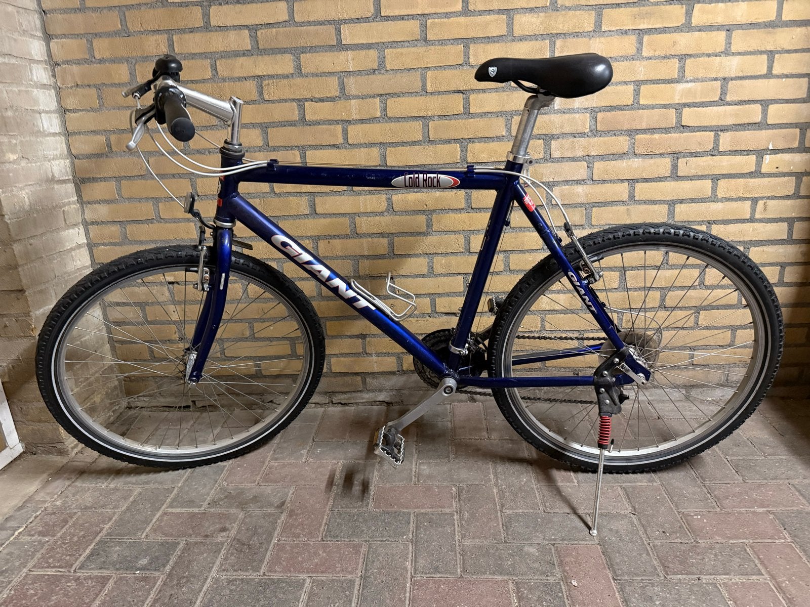 Giant Coldrock 6061 T6, Ophalen, Gebruikt, Velgrem, Versnellingen