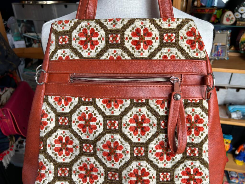 Retro geborduurde tas jaren 60, Sieraden, Tassen en Uiterlijk, Tassen | Damestassen, Ophalen of Verzenden, Handtas