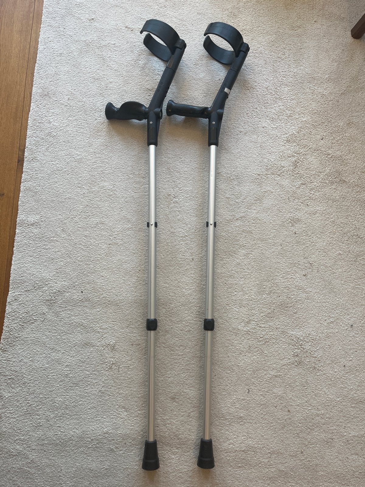 Pair of Rebotec Crutches - adjustable for adults, Ophalen, In hoogte verstelbaar, Gebruikt