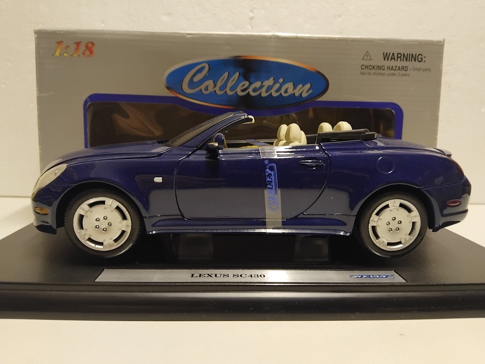 Lexus 430 SC cabriolet dark blue Welly metal 1:18 KRD, Ophalen of Verzenden, Zo goed als nieuw, Auto, Welly