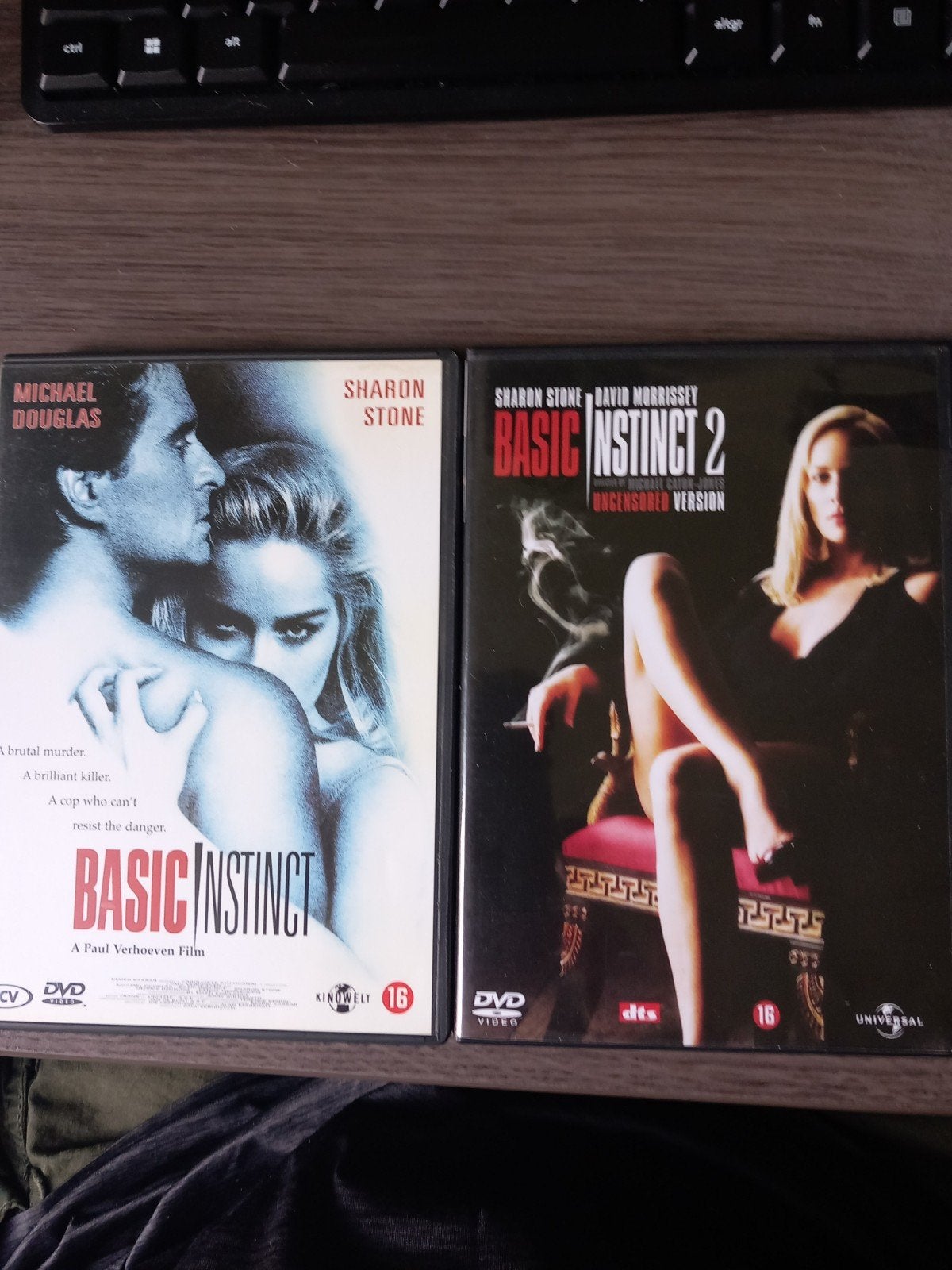 Basic Instinct 1 & 2 DVD Boxset - Thriller, Cd's en Dvd's, Psychologische thriller, Vanaf 16 jaar, Nederlands, Ophalen of Verzenden