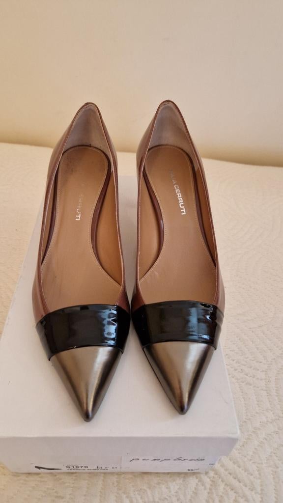 Julia Cerruti pumps maat 37.5, Pumps, Bruin, Ophalen of Verzenden, Zo goed als nieuw