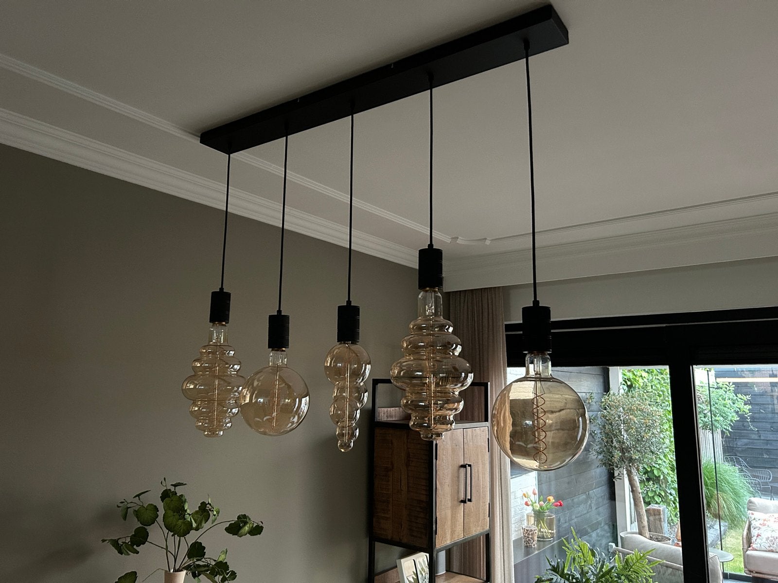 Moderne hanglamp met 5 unieke LED filament lampen, Ophalen, Zo goed als nieuw, Metaal, E27 (groot)