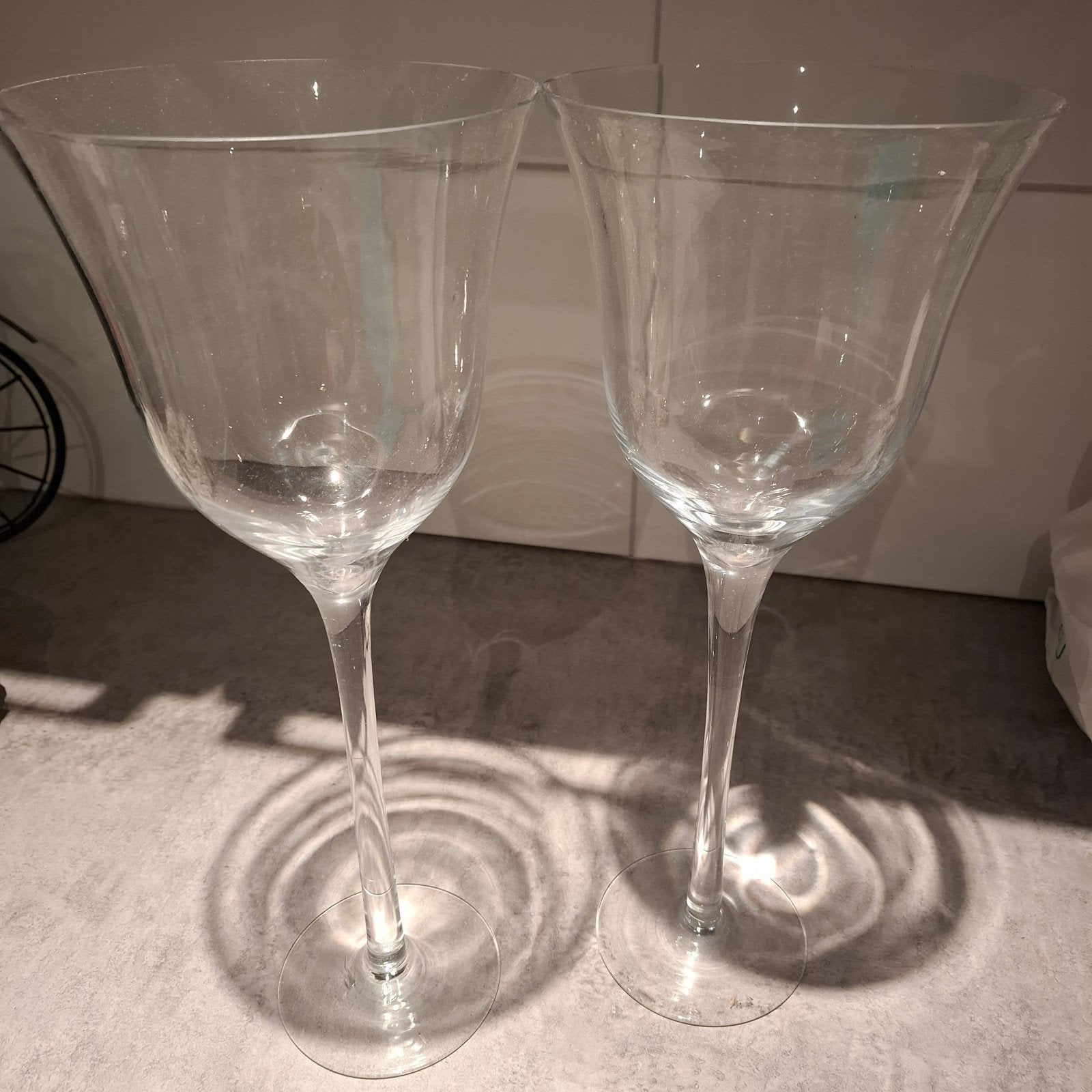 Set van 2 grote wijnglazen decoratie, Ophalen
