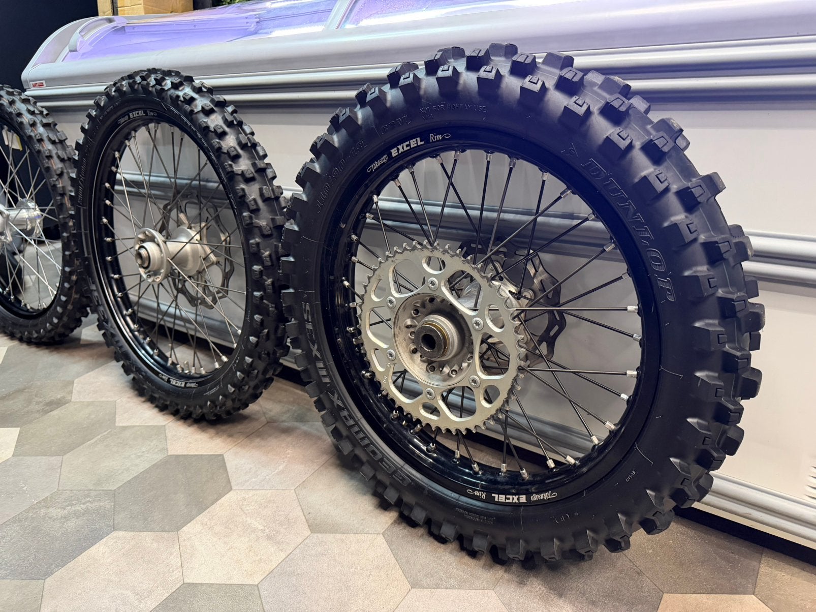 Ktm/husqvarna cross wielen 19/21 inch nette staat! Nr 707, Motoren, Gebruikt, Ophalen of Verzenden, Info@ktm.com, Excel