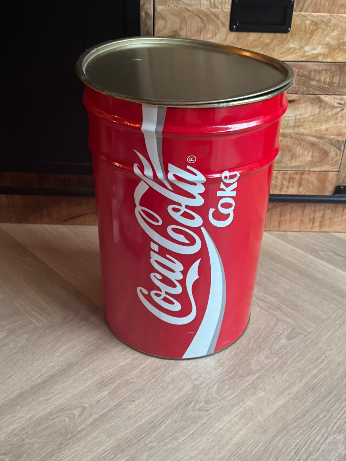 Vintage Coca-Cola verzameling: grote metalen ton, Verzamelen, Ophalen of Verzenden, Zo goed als nieuw, Overige