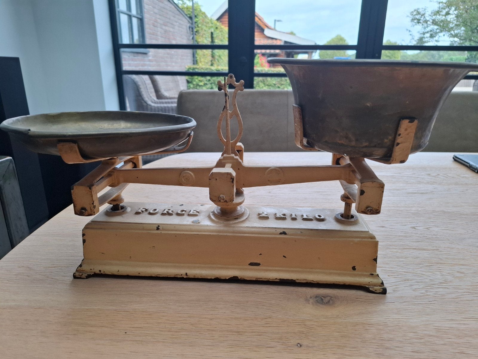 Antieke Forge 2 Kilo Keukenweegschaal, Ophalen of Verzenden