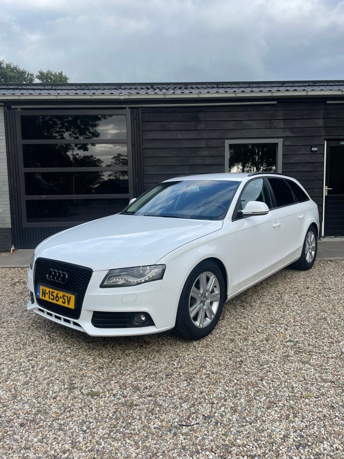 Audi A4 1.8 Tfsi Quattro Wit, Auto's, 160 pk, Wit, 10 km/l, 84 €/maand