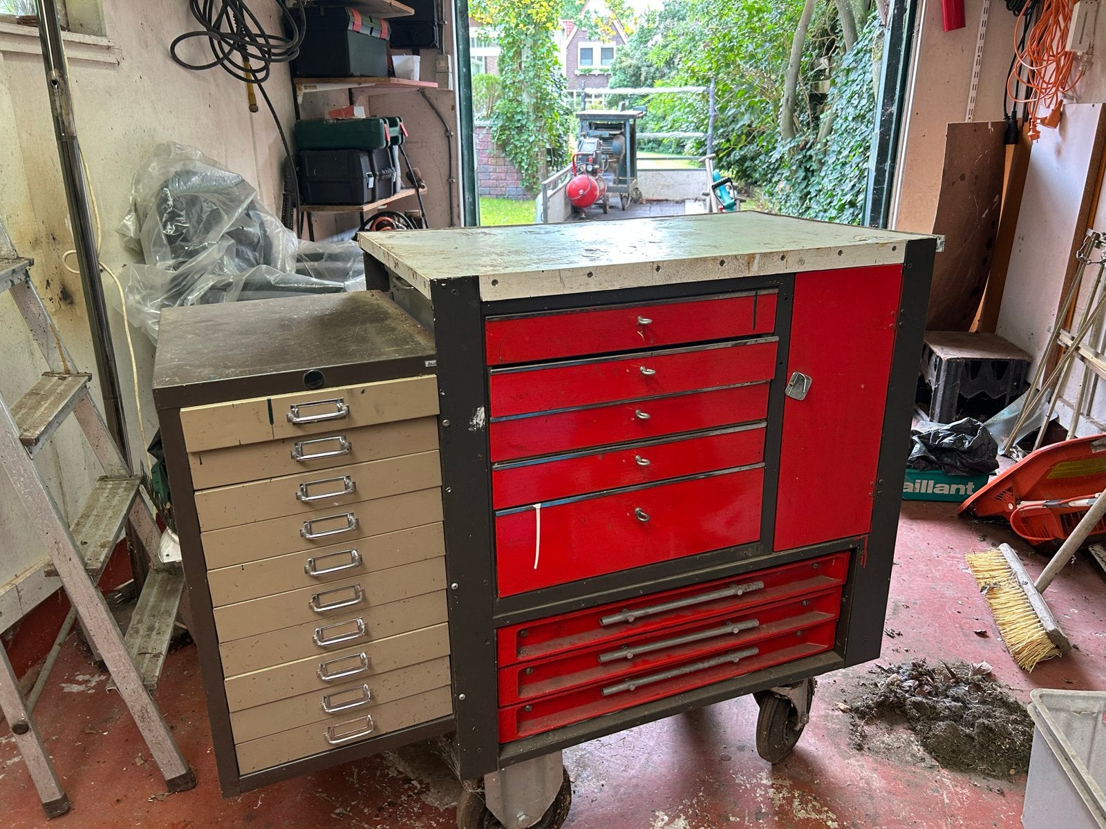 Gereedschapswagen / Werkbank met lades en opbergruimte, Ophalen, Gebruikt
