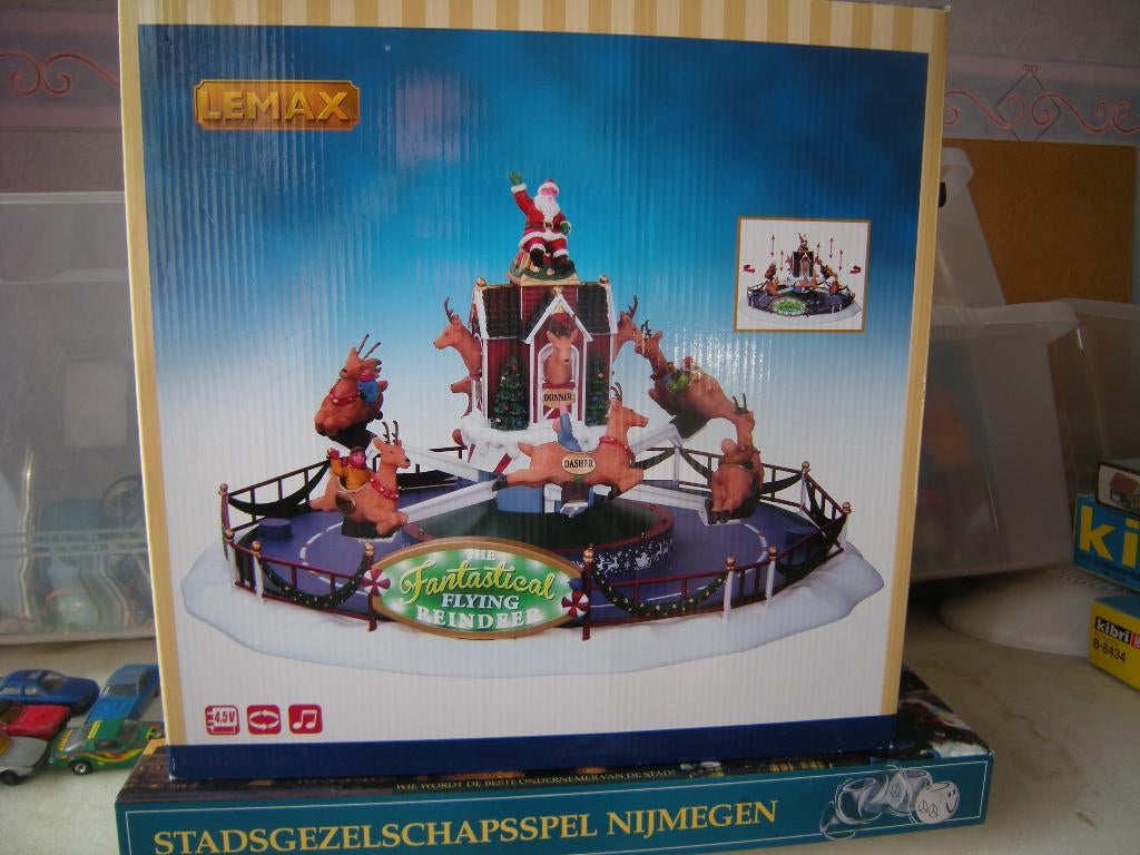 MOOIE lemax fantastical flying reindeer   Z G A N, Ophalen of Verzenden, Zo goed als nieuw