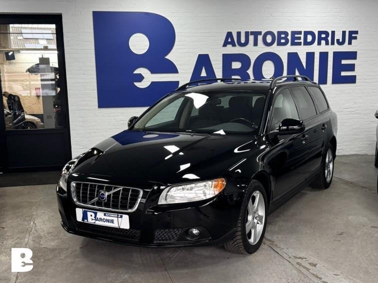 Volvo V70 2.5T Kinetic, Auto's, Volvo, 93 €/maand, Euro 4, 750 kg, Voorwielaandrijving