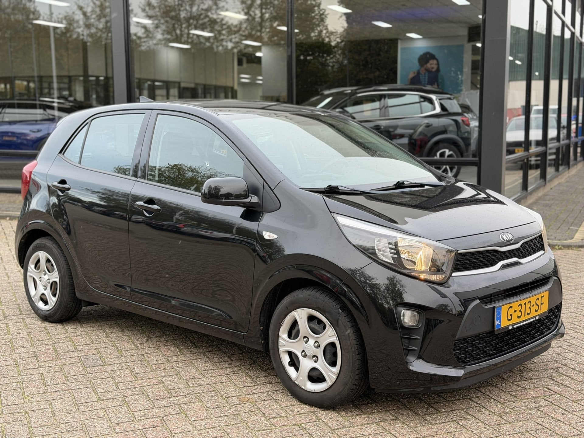 Kia Picanto 1.0 MPi ComfortPlusLine Camera | Airco | Cruise, Voorwielaandrijving, Dealer onderhouden, Stof, 4 stoelen