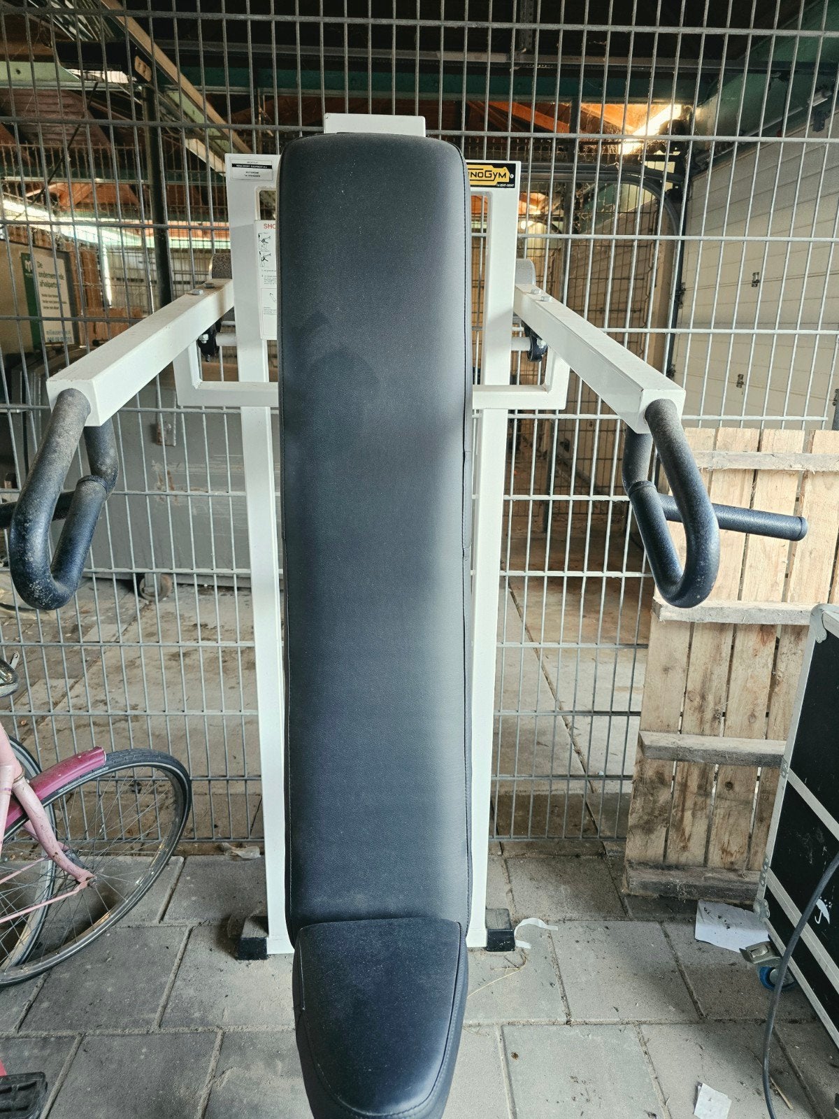 TechnoGym Shoulder Press Krachtstation, Ophalen