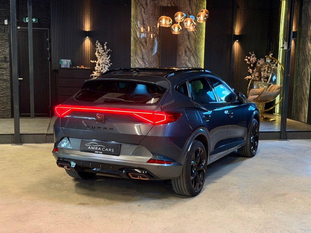 CUPRA Formentor 1.4 e-Hybrid VZ Copper Edition|PANO|FULL OPT, Gebruikt, 4 cilinders, Hybride Elektrisch/Benzine, SUV of Terreinwagen
