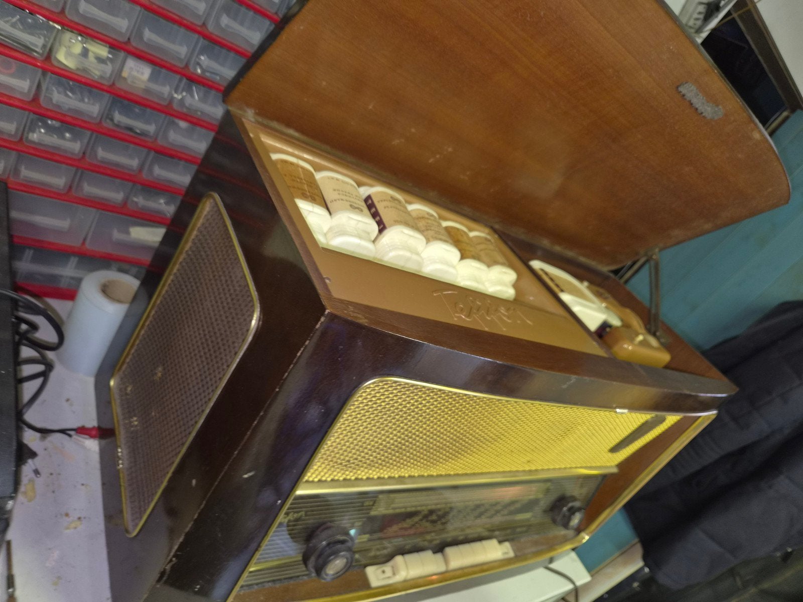 Vintage Tefifon buizenradio, Ophalen, Gebruikt, Radio