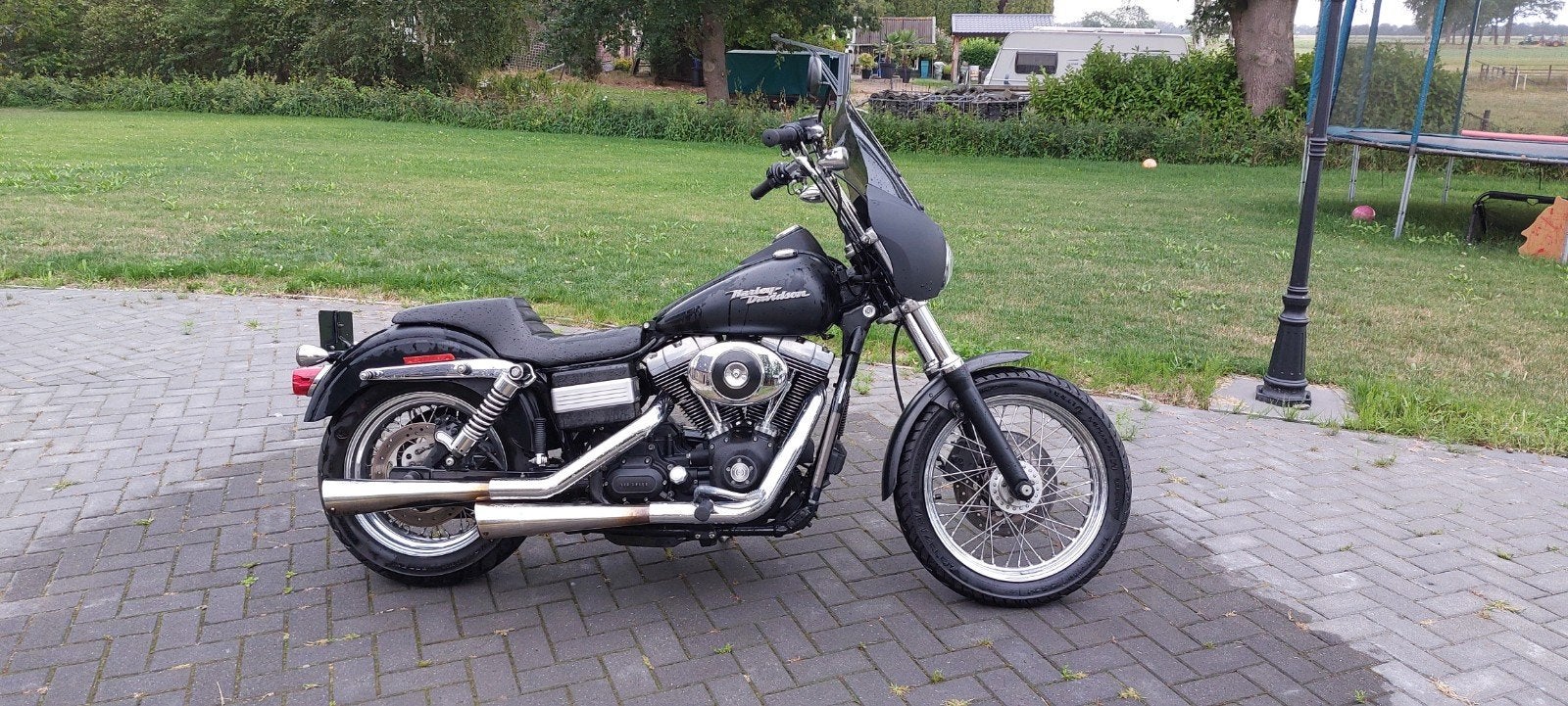 Harley-Davidson Dyna Street Bob FXDB, Motoren, 2 cilinders, Gebruikt, Particulier, Handgeschakeld