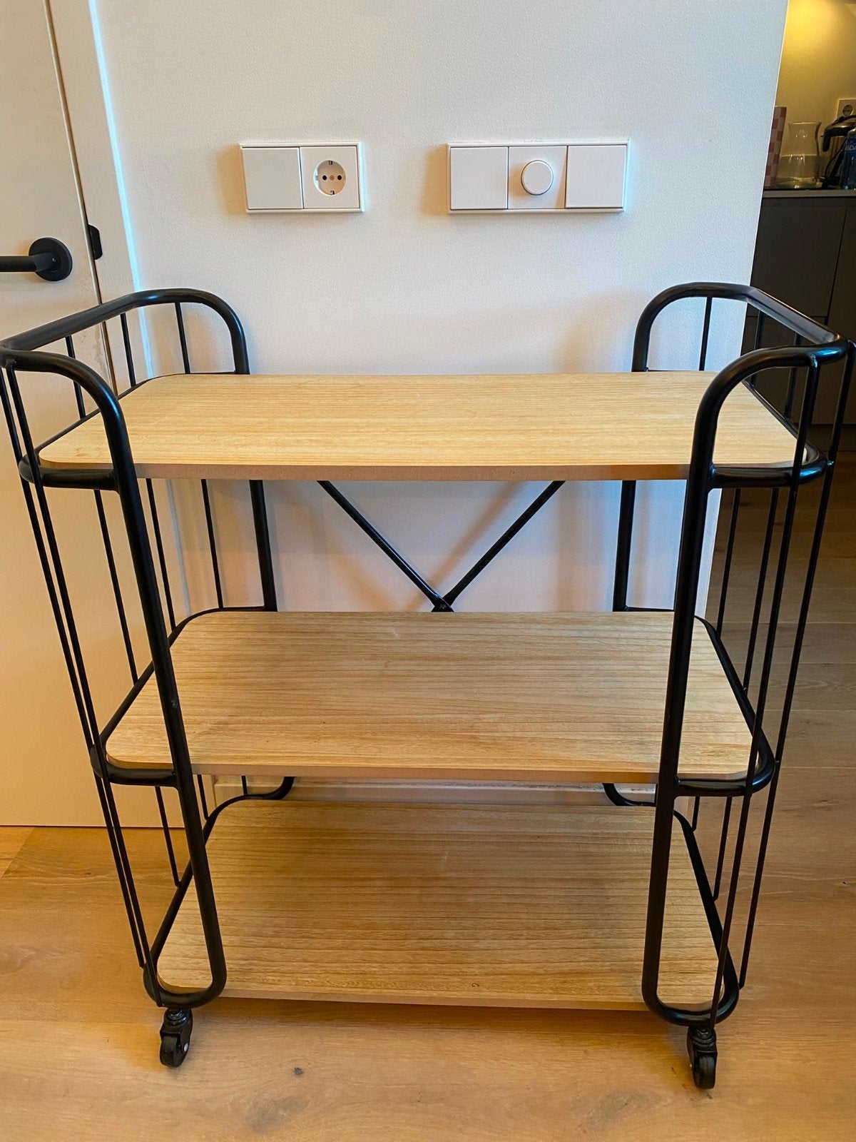 Bar kar, Huis en Inrichting, Ophalen, 50 tot 100 cm, Zo goed als nieuw, Eikenhout