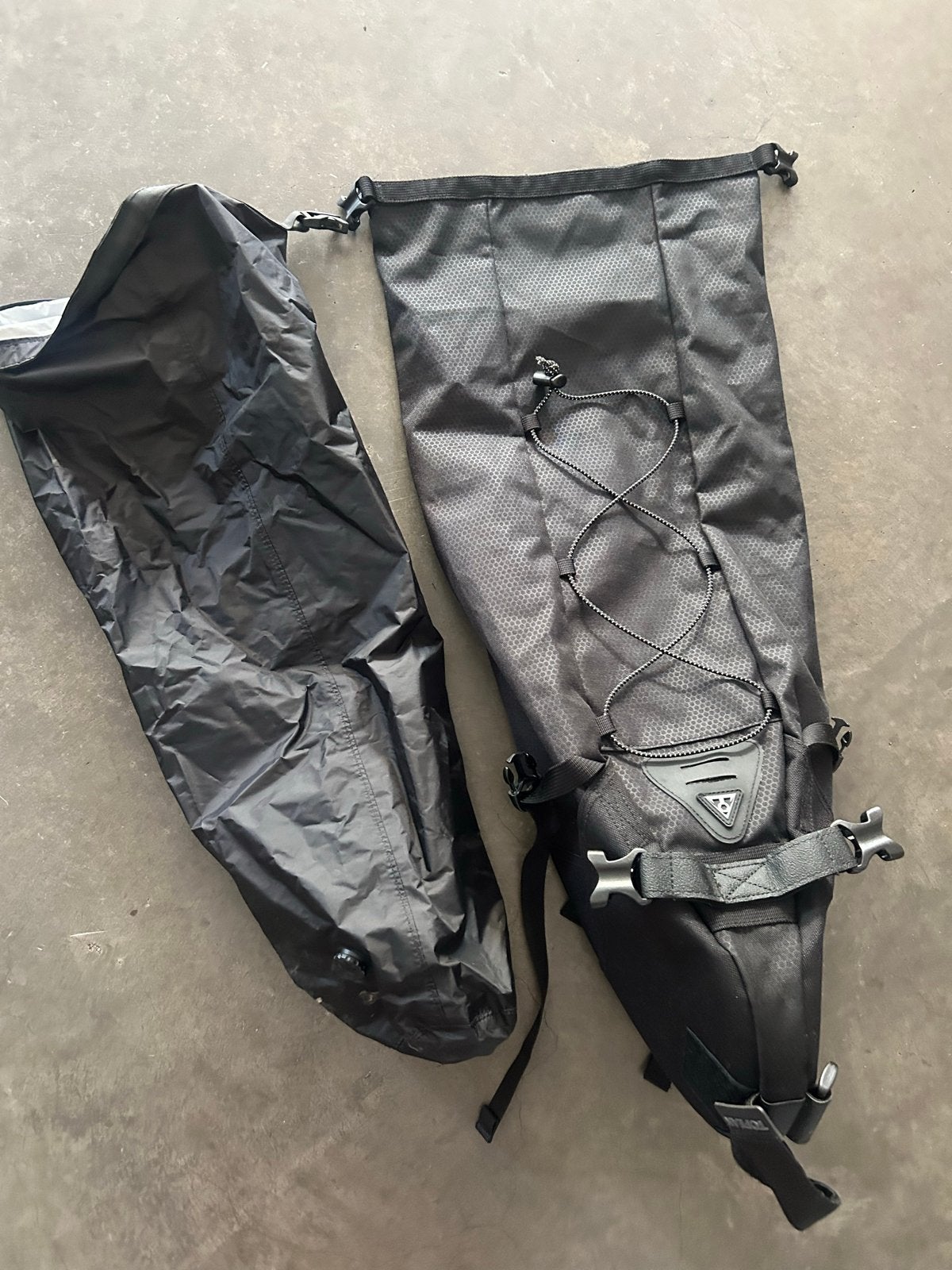 Topeak Zadeltas 15 Liter - Bikepacking Tas, Fietsen en Brommers, Fietsaccessoires | Fietstassen, Ophalen of Verzenden, Gebruikt