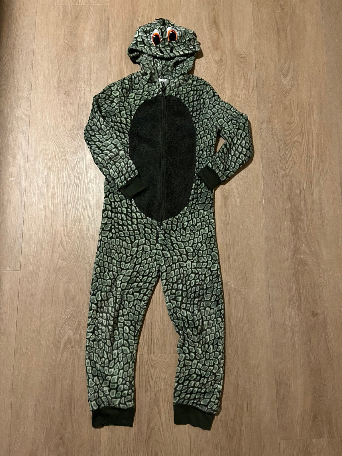 Onesie jongen draak maat 122 / 128, Ophalen of Verzenden, Zo goed als nieuw, Jongen, Nacht- of Onderkleding