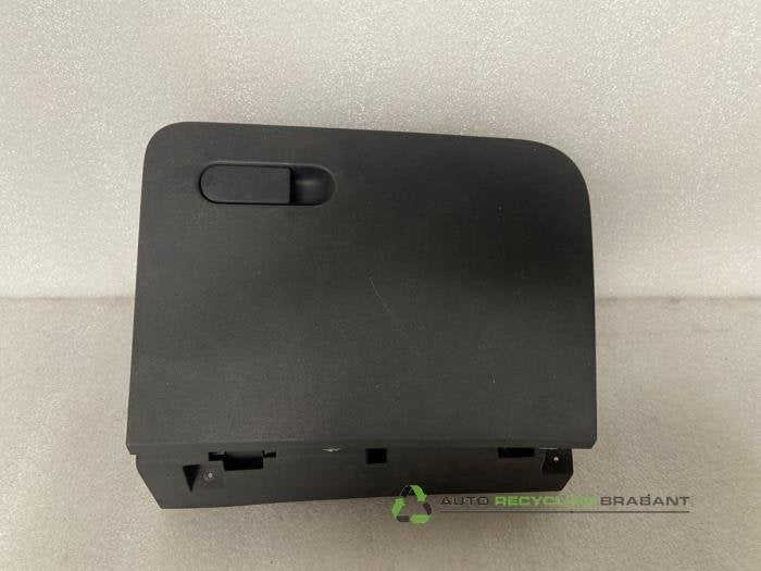 Dashboardkastje van een Volkswagen Beetle, Gebruikt, -, Volkswagen, -