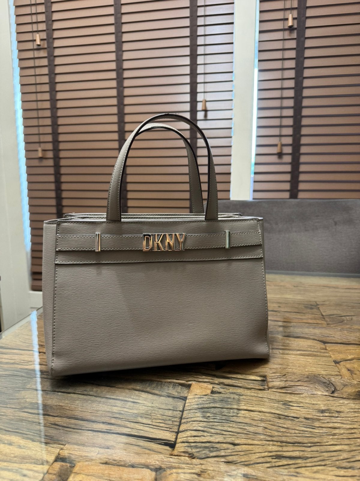 DKNY tas, Ophalen of Verzenden, Zo goed als nieuw