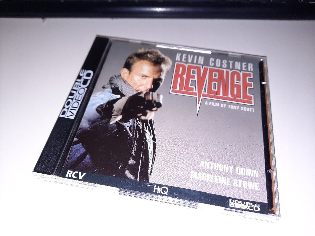 VIDEO CD REVENGE  KEVIN COSTNER, Alle leeftijden, Ophalen, Zo goed als nieuw