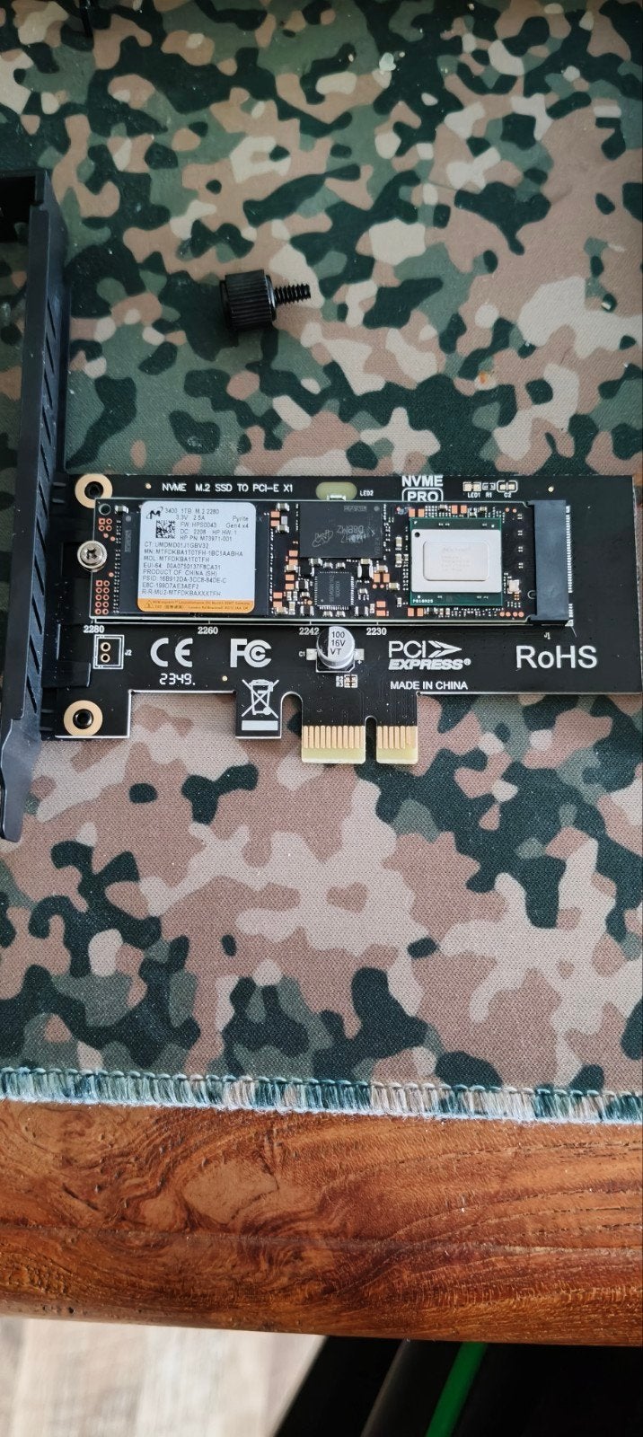 M.2 NVMe to PCIe 4.0 / 3.0 x1 Adapter + 1TB Micron 3400 SSD, Ophalen of Verzenden, Nieuw, Intern, N/A