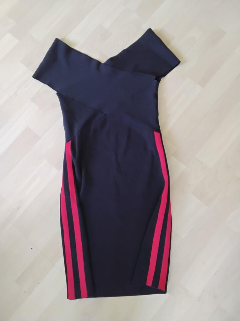 Jurk valentino 40, Ophalen of Verzenden, Zo goed als nieuw, Maat 38/40 (M), Zwart