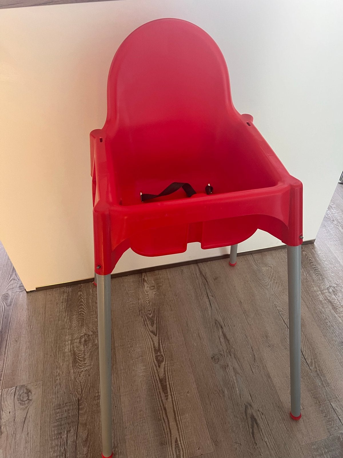 IKEA kinderstoel met blad - Lichtgewicht en demonteerbaar, Ophalen, Gebruikt, Overige typen, Afneembaar eetblad