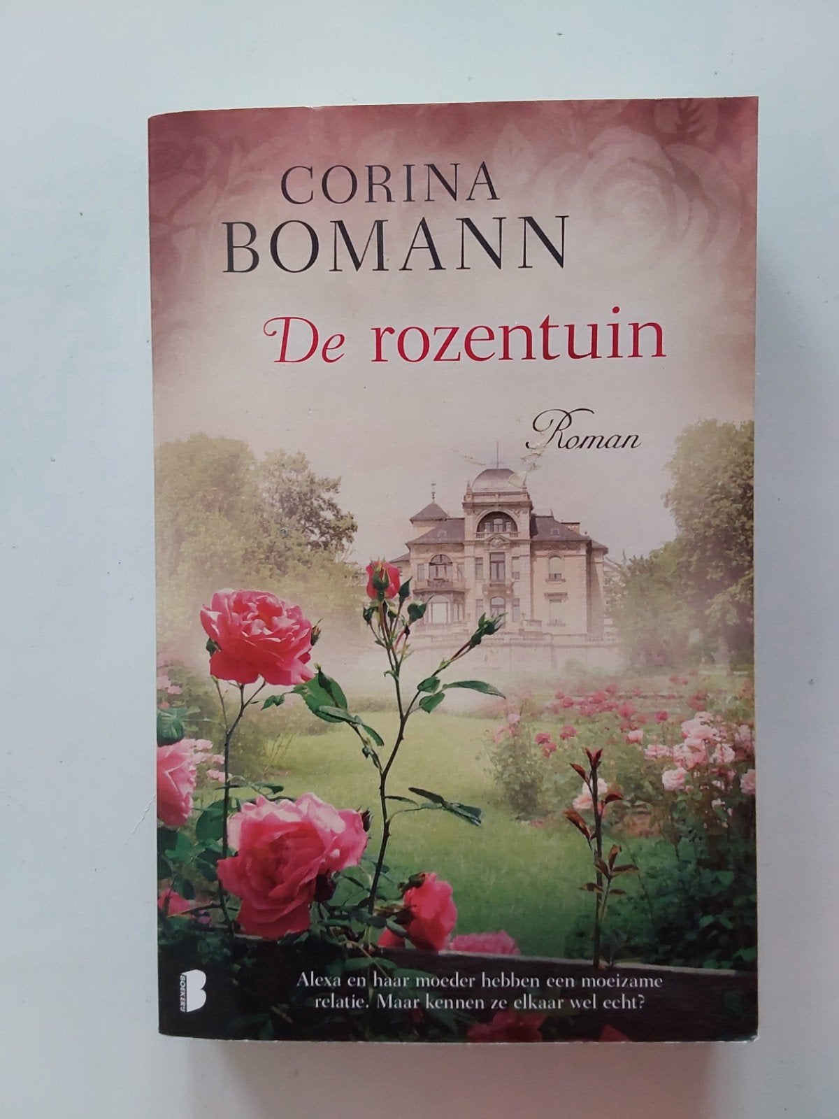Corina Bomann : De rozen🌹tuin, Gelezen, Europa overig, Ophalen of Verzenden, Corina Bomann