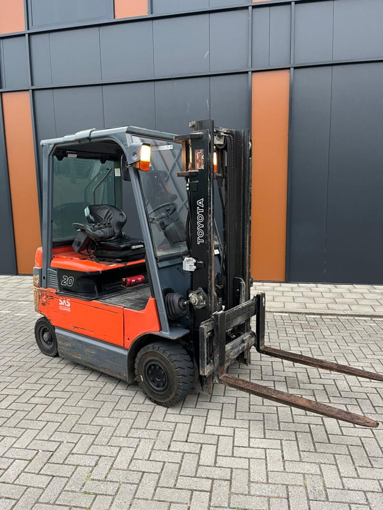 Toyota elektrische heftruck, Zakelijke goederen, Machines en Bouw | Heftrucks en Intern transport, 2000 tot 3000 kg, Ophalen of Verzenden