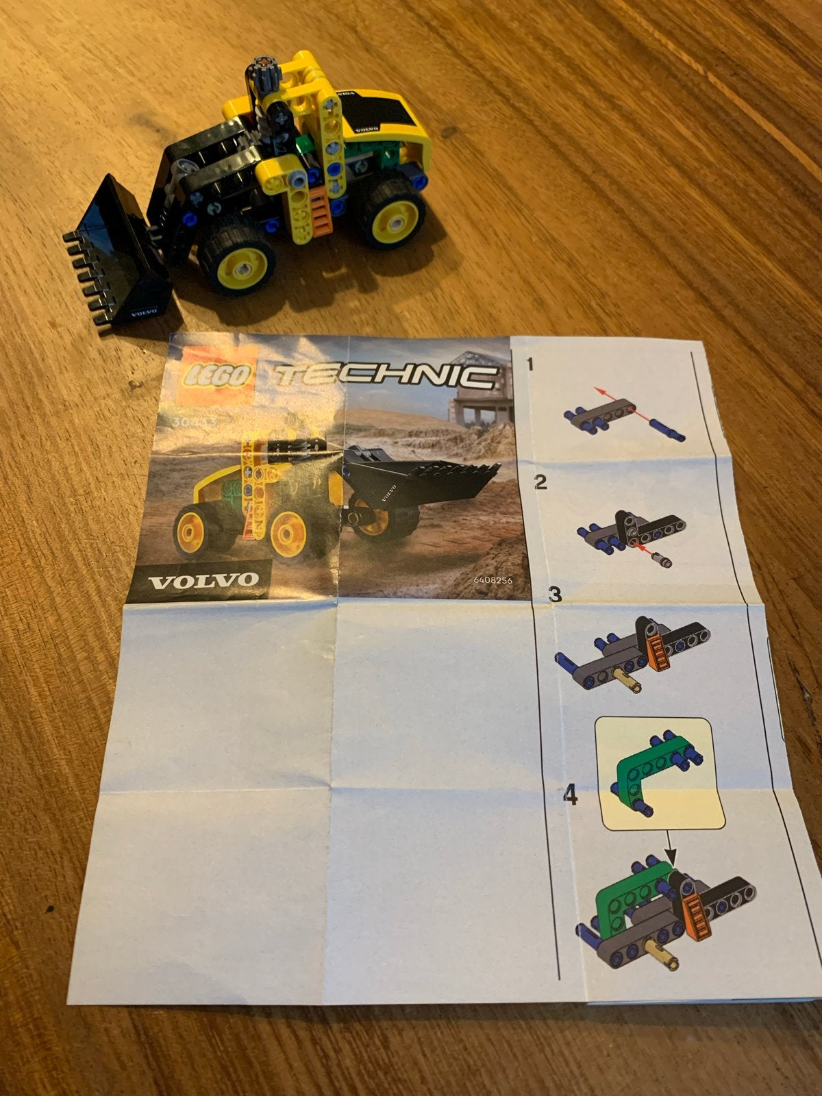 LEGO Technic Volvo Wiellader 30433, Lego, Ophalen of Verzenden, Zo goed als nieuw, Complete set