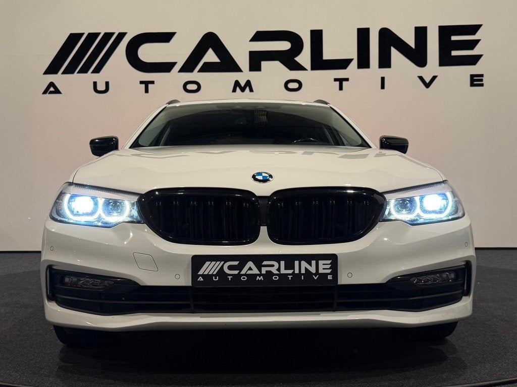BMW 5-serie Touring 540d xDrive Executive AUTOMAAT CAMERA KE, Auto's, Automaat, Gebruikt, 2993 cc, 2000 kg