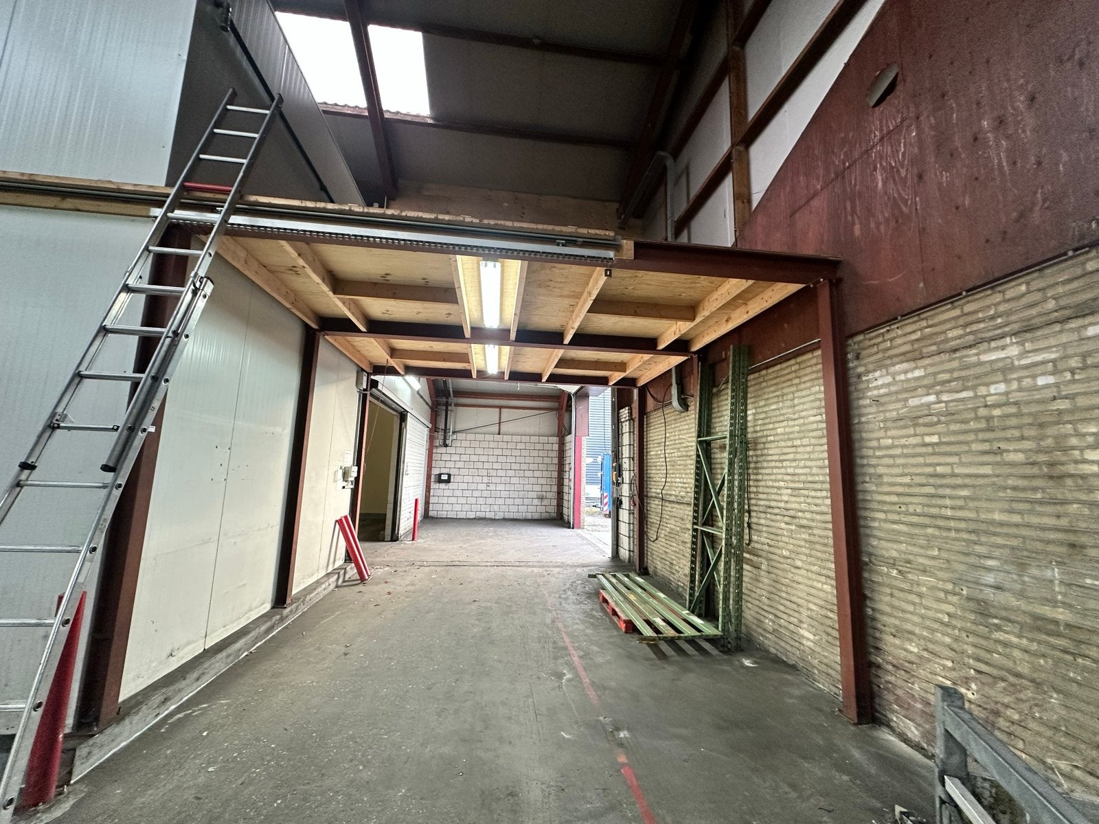 Stalen balken voor constructie (diverse maten), Ophalen