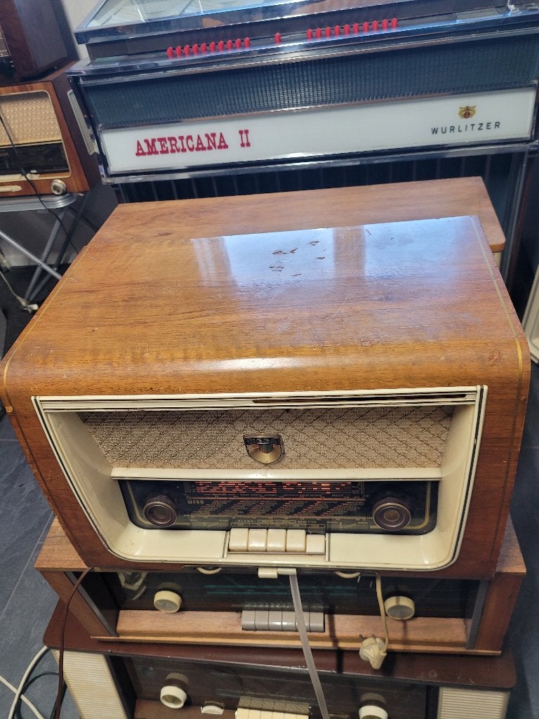Wega, Ophalen of Verzenden