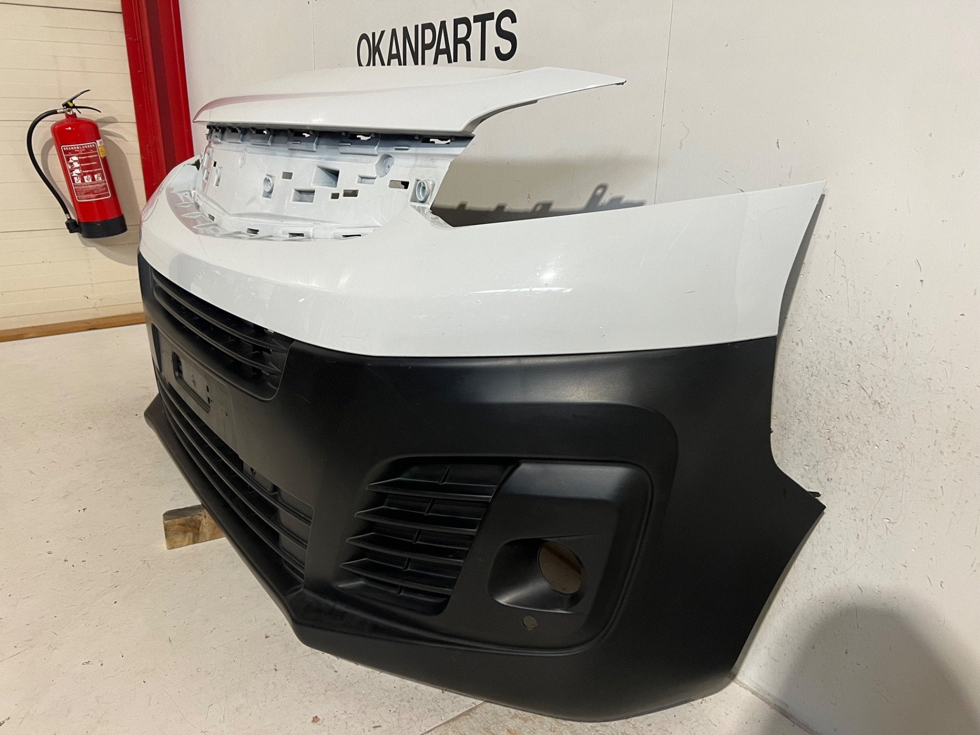Opel Vivaro C Voorbumper 9808639977, Auto-onderdelen, Gebruikt, Voor, Opel Automobile GmbH, Ophalen of Verzenden