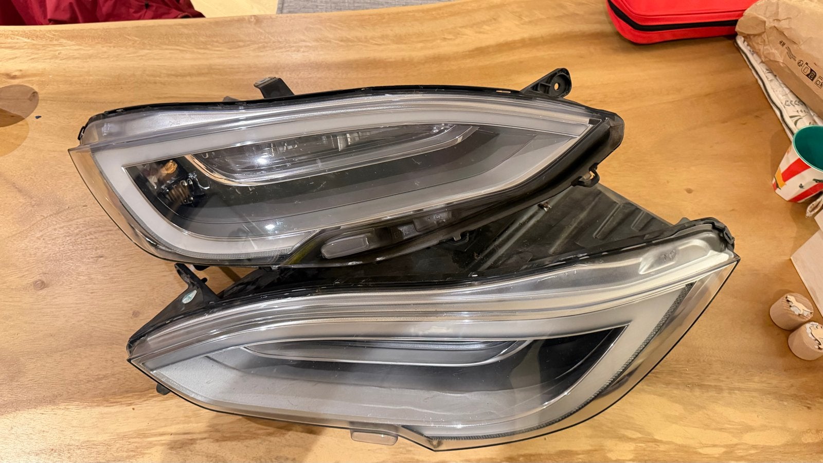 Tesla Model S Facelift Koplampen Set 2017 - Deels defect, Ophalen, Gebruikt
