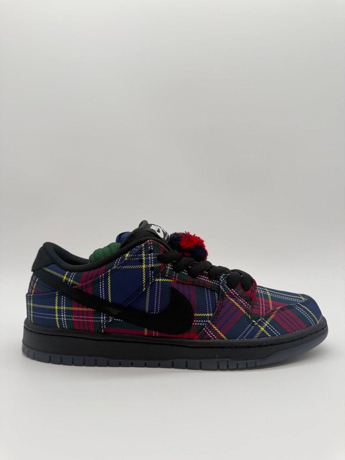 Nike SB Dunk Low Nardwuar - Maat 44 - DS, Kleding | Heren, Schoenen, Overige kleuren, ., Nieuw, Ophalen of Verzenden