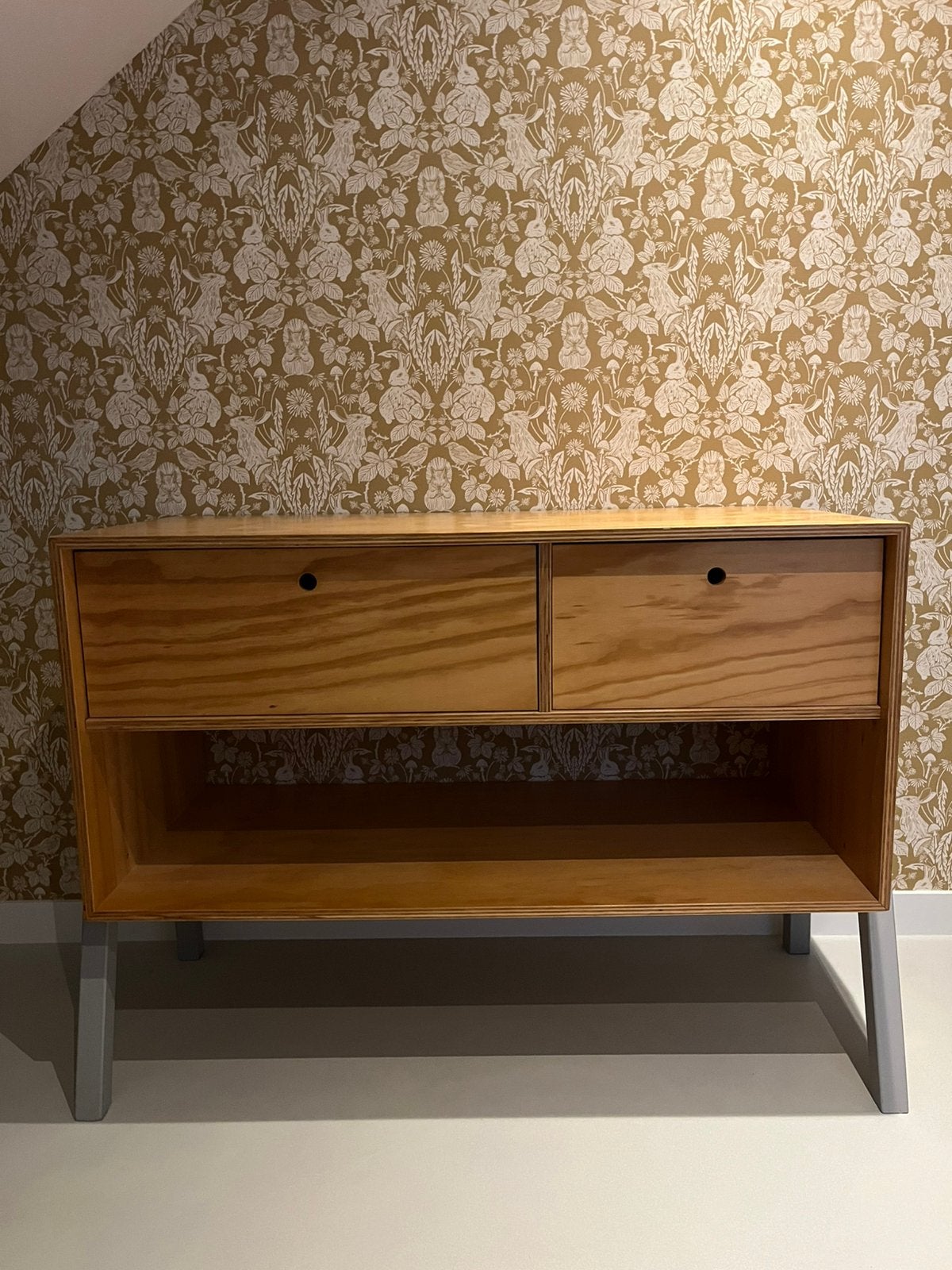 Design Commode/Dressoir Underlayment met 2 Lades, Huis en Inrichting, Ophalen, Gebruikt, 100 tot 150 cm, 1 of 2 laden