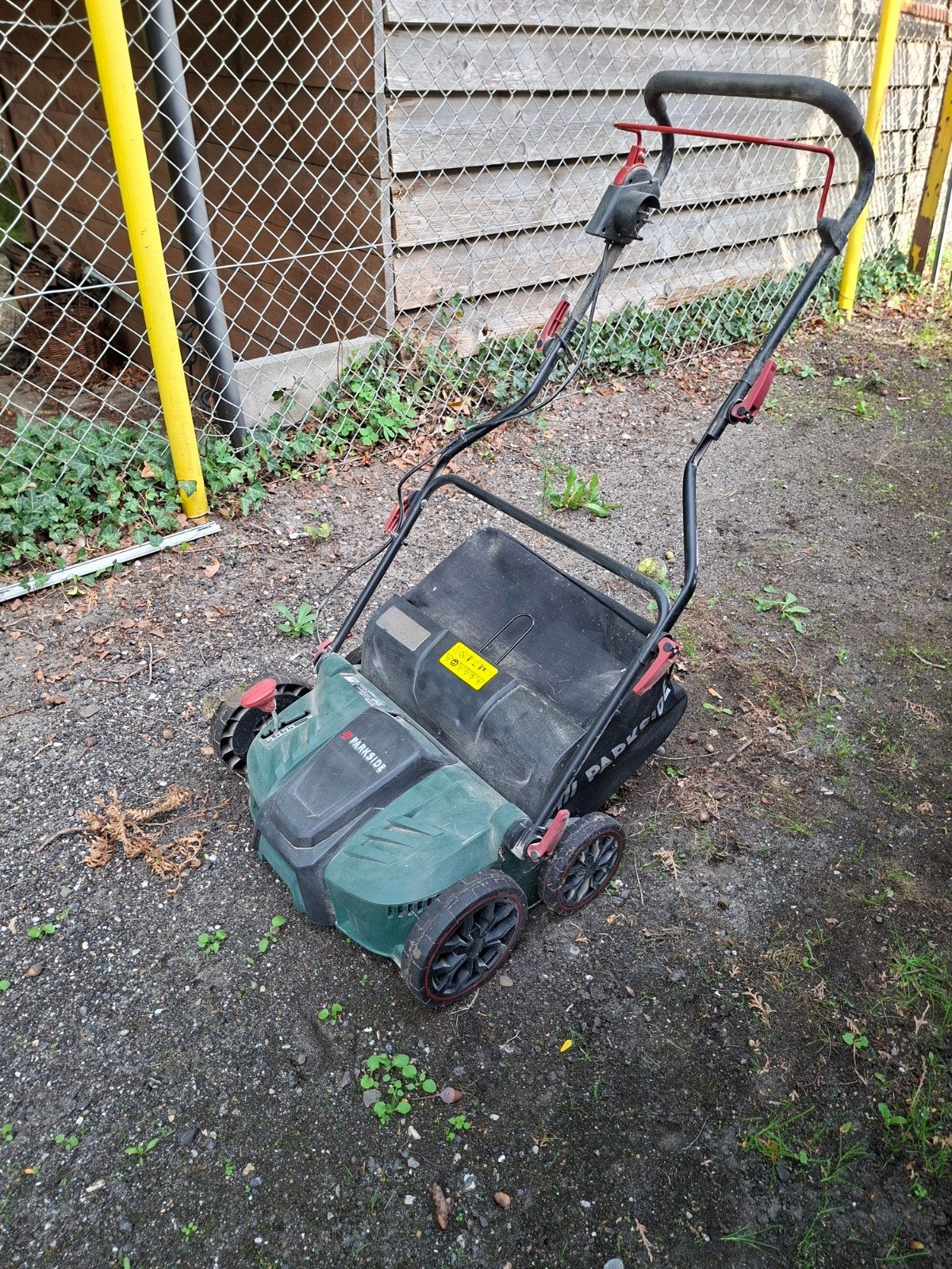 Parkside Verticuteermachine - Goede Staat, Tuin en Terras, Verticuteermachines, Ophalen of Verzenden, Gebruikt, Elektrisch, Parkside