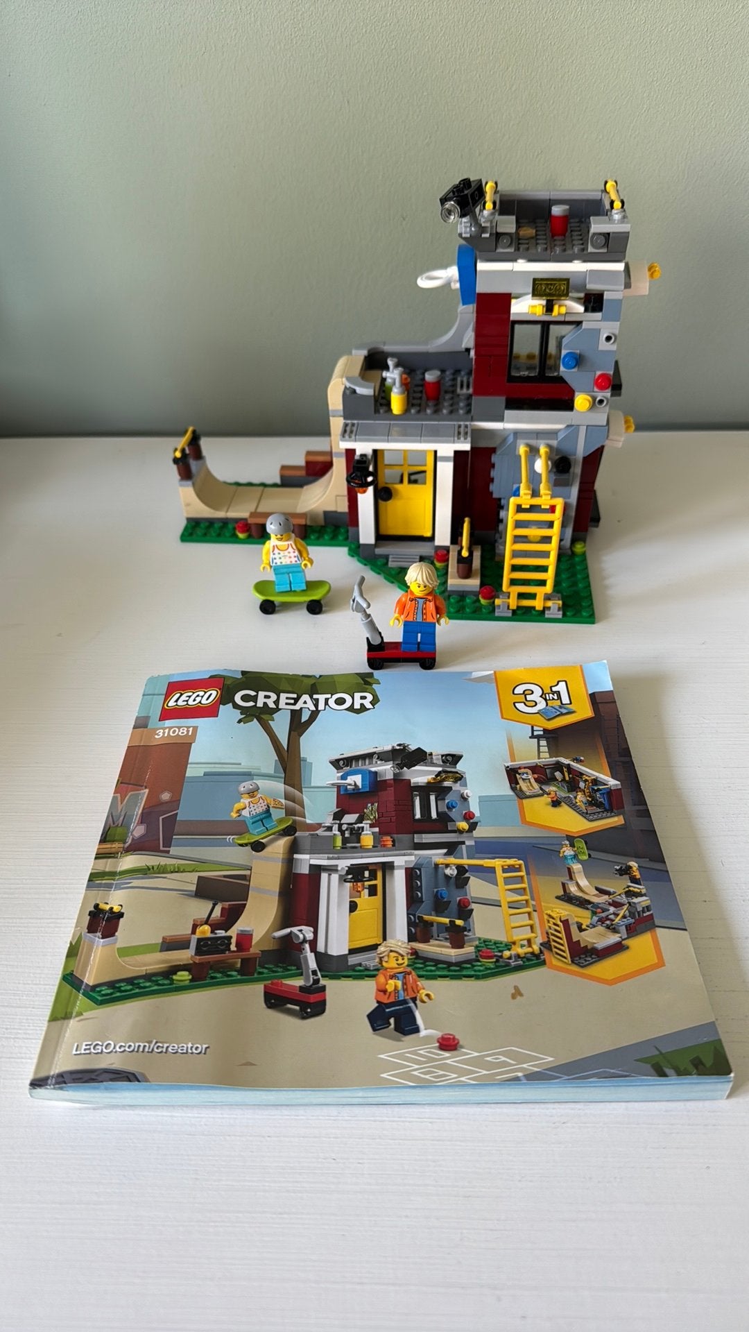 Lego creator 3in1 31081 modular skate house, Lego, Ophalen of Verzenden, Zo goed als nieuw, Inclusief instructies