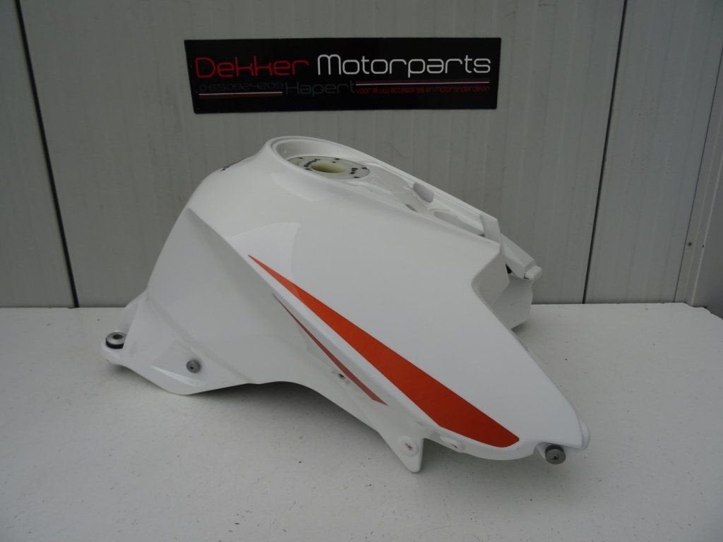 Benzine Tank / Fuel Tank KTM Super Duke 1290R 2014-2016 Wit, Gebruikt, -, -, Ophalen of Verzenden