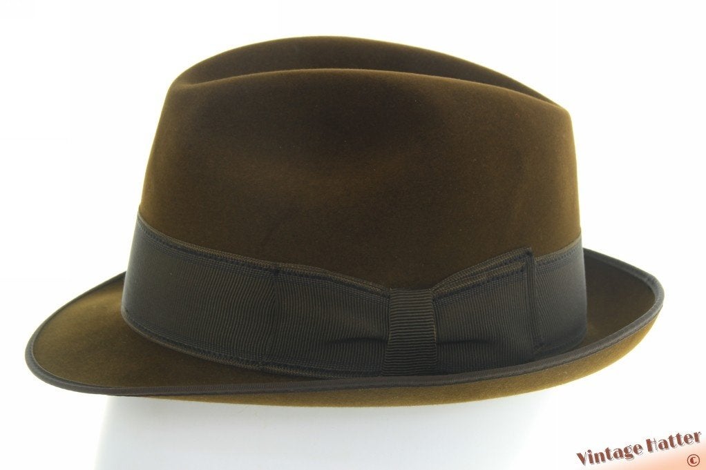 Vintage Gleufhoed Wegener bruinig groen geborsteld vilt 56, Wegener, Hoed, Ophalen of Verzenden, 57 cm (M, 7⅛ inch) of minder