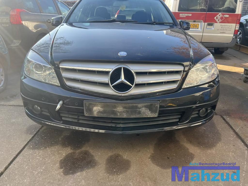MERCEDES C KLASSE W204 ZWART 197 voorbumper 2007-2011, Gebruikt, Mercedes-Benz AG, Voor, Mercedes-Benz