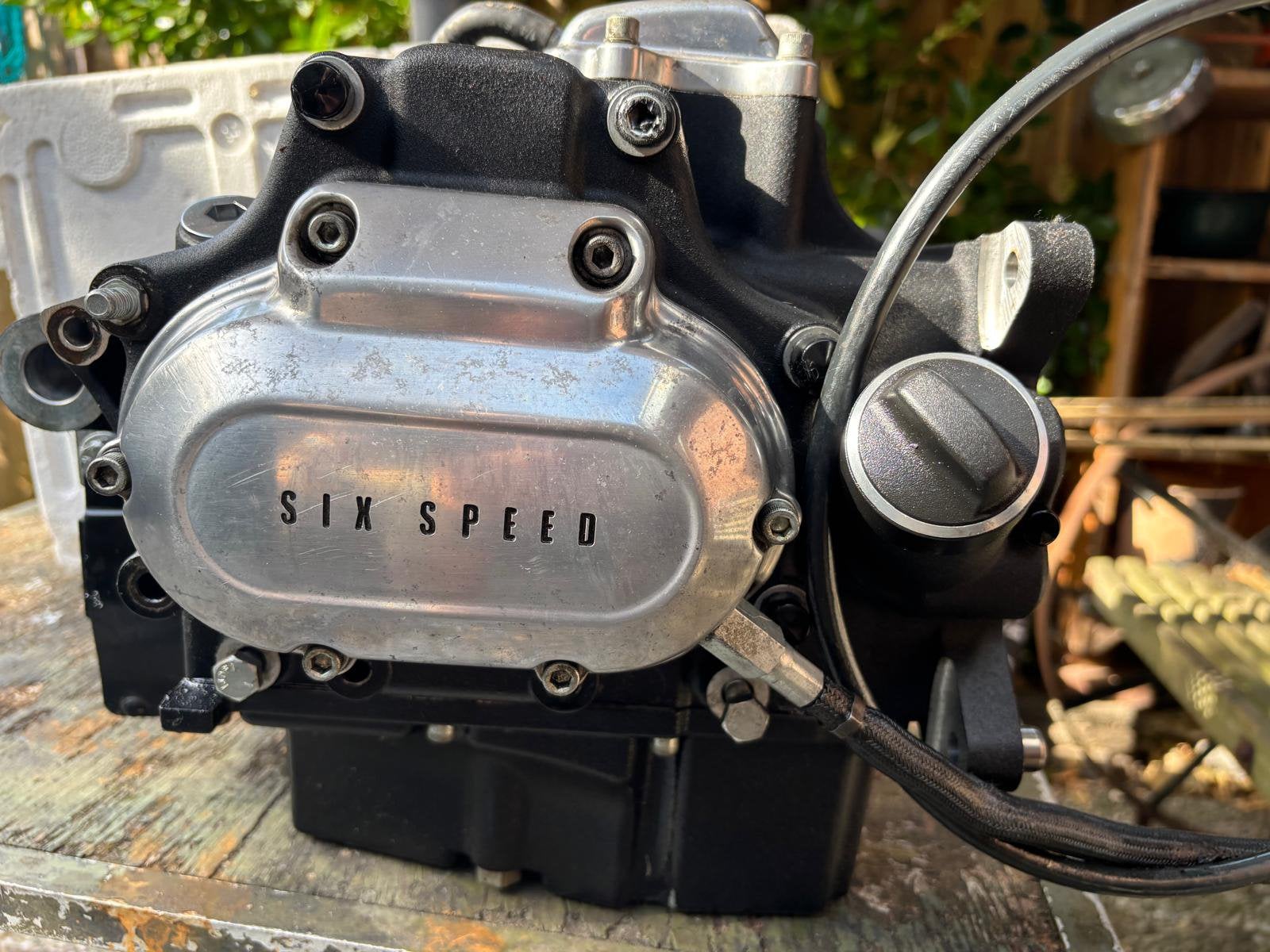 Versnellingsbak 2013, Motoren, Ophalen, Gebruikt