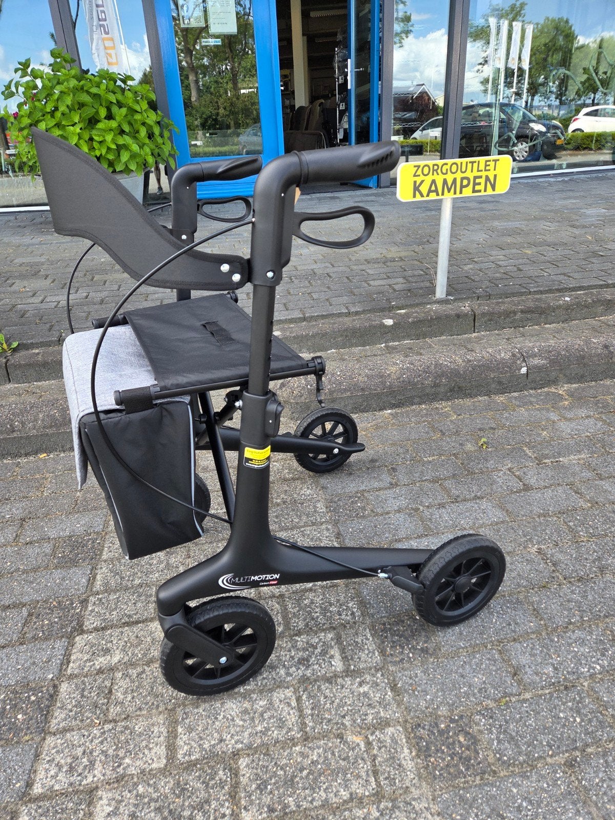 Blitse mat zwarte carbon rollator NIEUW !!, Diversen, Rollators, Lichtgewicht, Ophalen