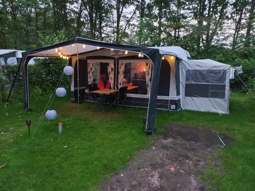 Obelink voortent caravan maat 10 incl. luifel en erker, Ophalen, Zo goed als nieuw